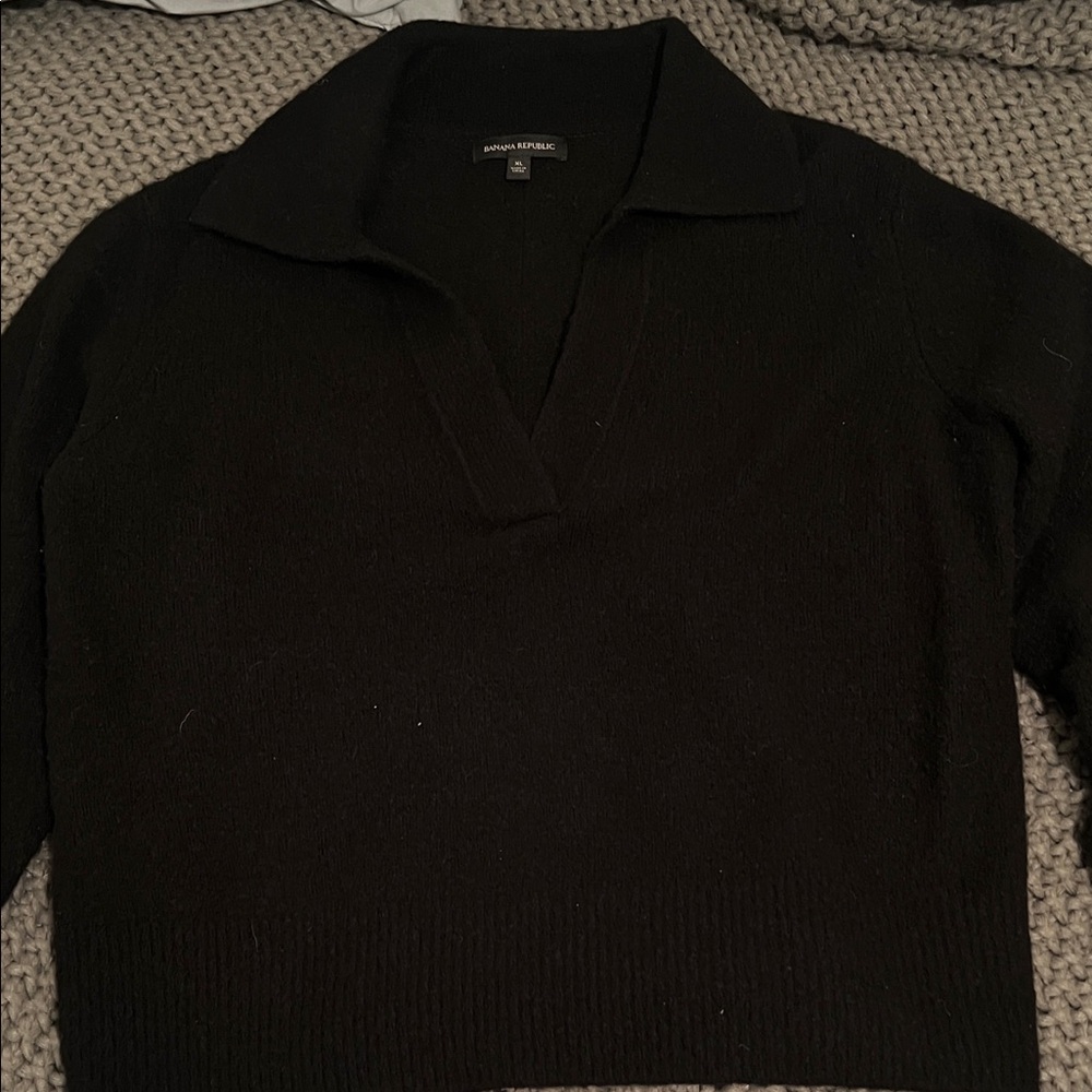 Banana Republic Black V-Neck Sweater